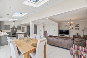 Kitchen/Dining/Family Room- click for photo gallery